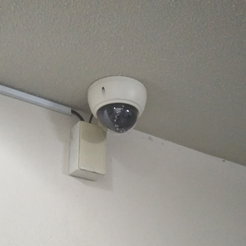 新宿　応接室の防犯カメラ