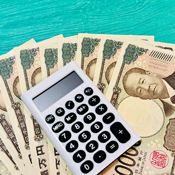 初期費用・維持費用の負担がどの程度か把握する