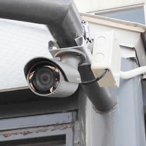 川崎市での屋外防犯カメラ施工事例
