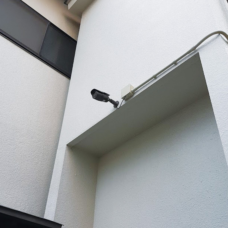 那須烏山市のお客様自宅　外壁に配管を取り付け防犯カメラ設置