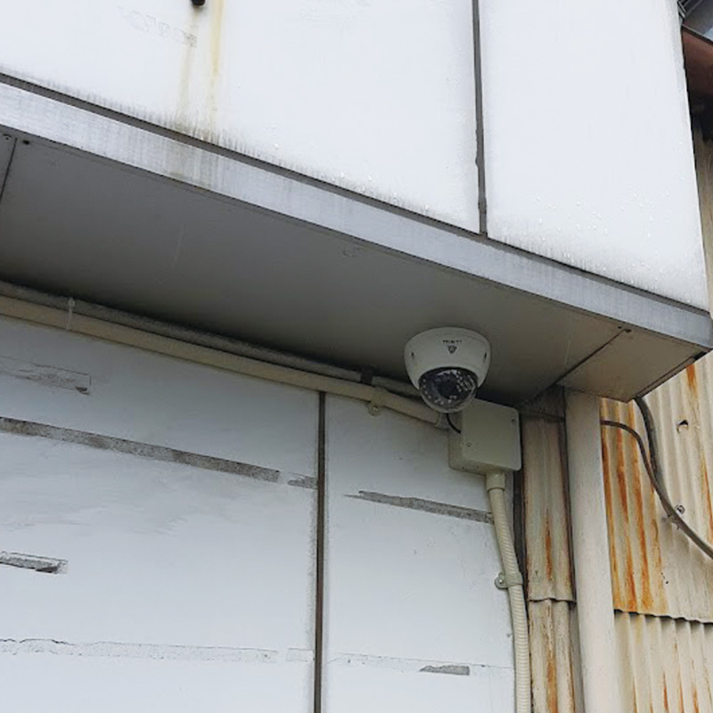 小山市のマンションの屋内で設置したドームカメラ