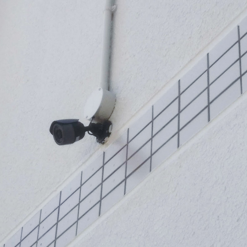 小山市のマンションの屋内で設置したドームカメラ