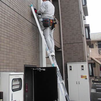 三郷市の防犯カメラ案内