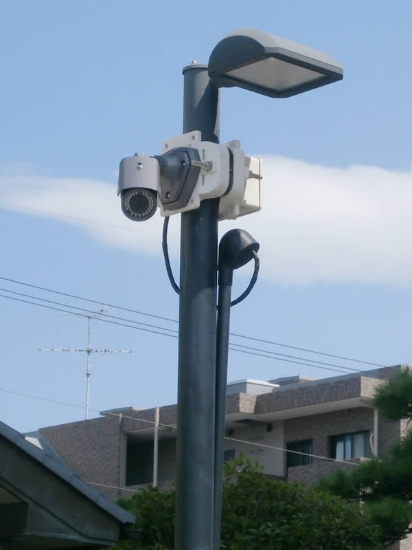 杉並区マンション駐車場の防犯カメラ